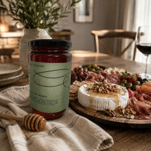 Load image into Gallery viewer, The Apiarist Raw Honey Macedon Ranges 1kg
